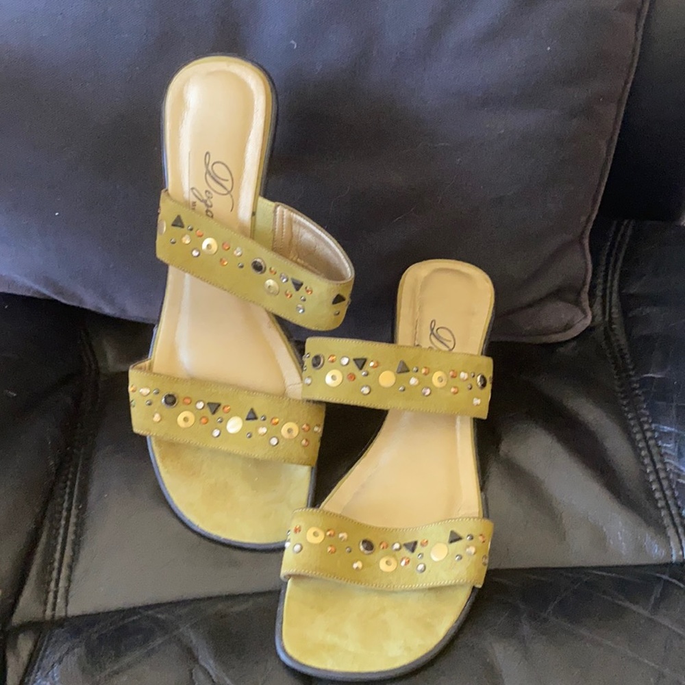 Jeweled kitten heel Sandler